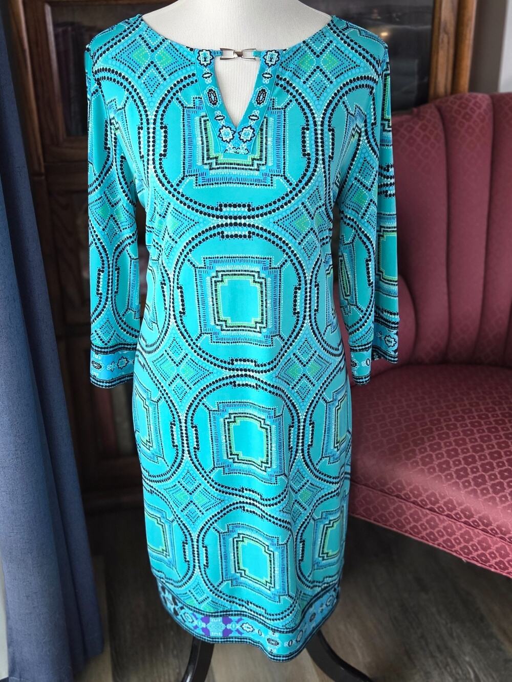 Chico's Geometric Medallion Shift Dress Sz 1 Medium Turquoise Blue travel style